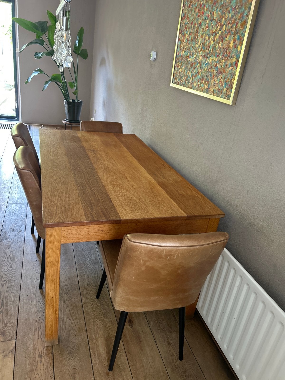 Eiken eettafel met 4 cognakkleurige, leren eetkamerstoel, Klassiek, modern, Gebruikt, Eikenhout, Vijf personen of meer