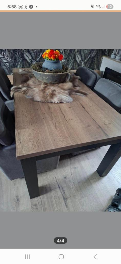 Zeer mooie eettafel, Huis en Inrichting, Tafels | Eettafels, Ophalen, Zo goed als nieuw, Rechthoekig, Modern
