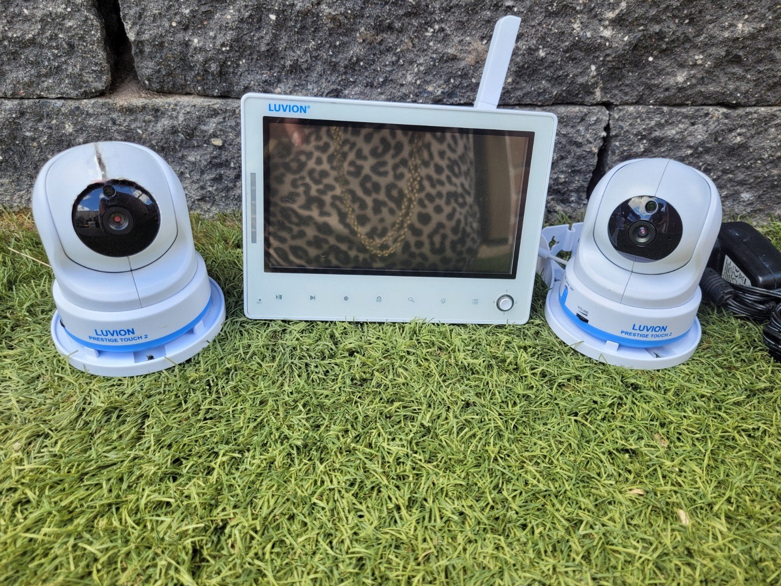 Luvion Prestige Touch 2 Babyfoon met 2 camera's, Ophalen of Verzenden, 250 meter of meer, Camera