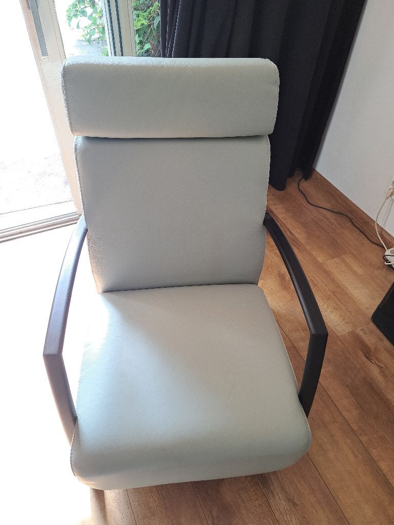 Montel Sue Plus fauteuil, Ophalen, Minder dan 75 cm, Zo goed als nieuw, Leer