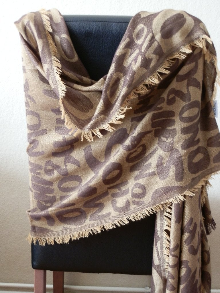 Moschino sjaal., Maat 46/48 (XL) of groter, Zo goed als nieuw, Sjaal, Moschino