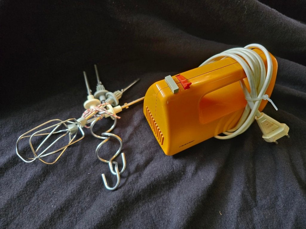 Vintage handmixer - Reactor, Witgoed en Apparatuur, Keukenmixers, Gebruikt, -, -, 3 snelheden of meer
