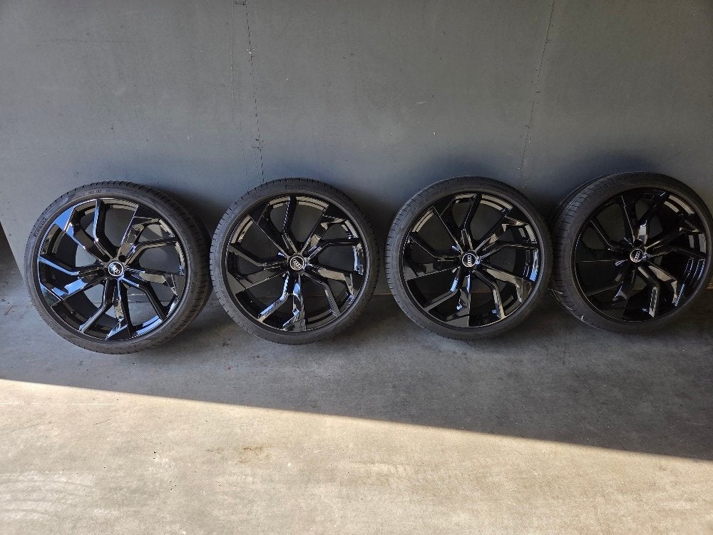auto velgen voor audi Q5  265/35/R22  102V pirelli p zerro, Ophalen
