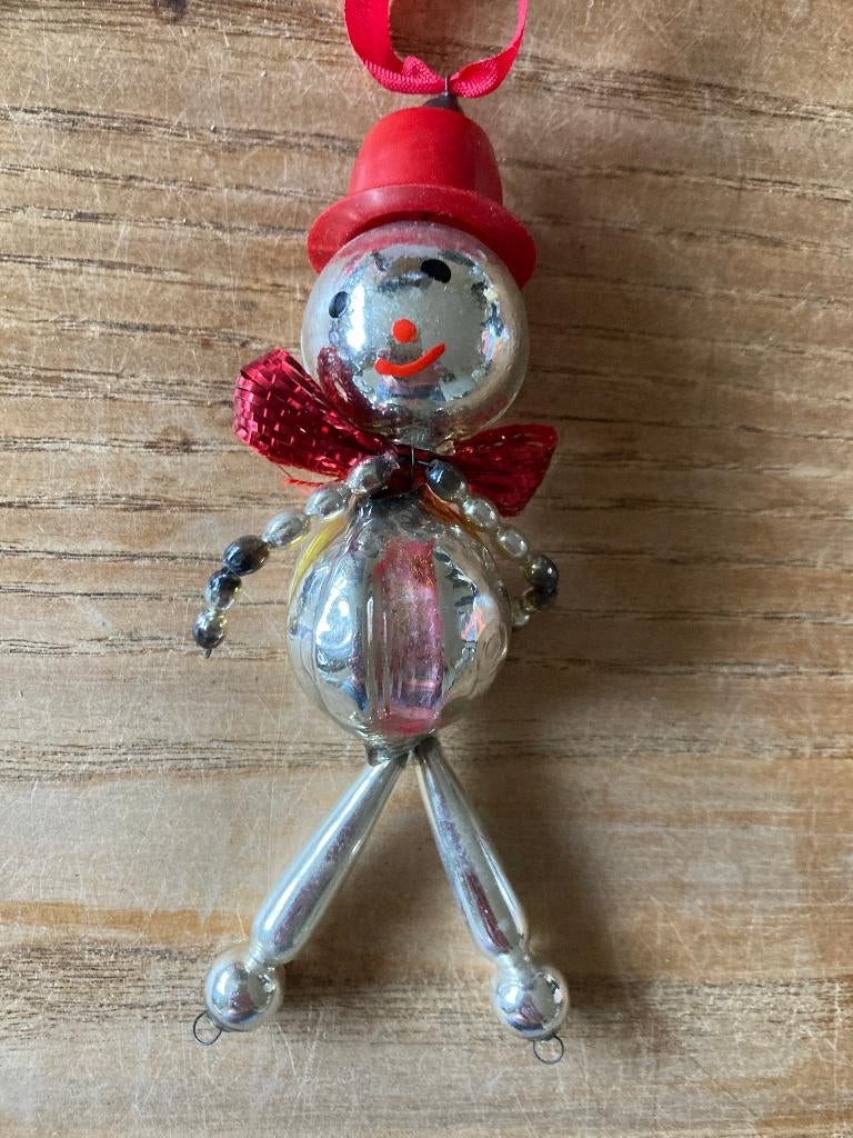 Vintage kerstbal gablonzer mannetje, Diversen, Ophalen of Verzenden, Zo goed als nieuw
