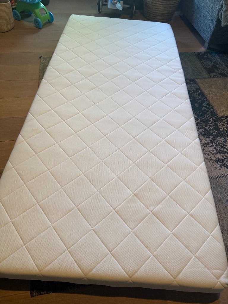 Gratis op te halen Matras Petit Amelie 90x200, Huis en Inrichting, Ophalen, Gebruikt, 90 cm, Eenpersoons