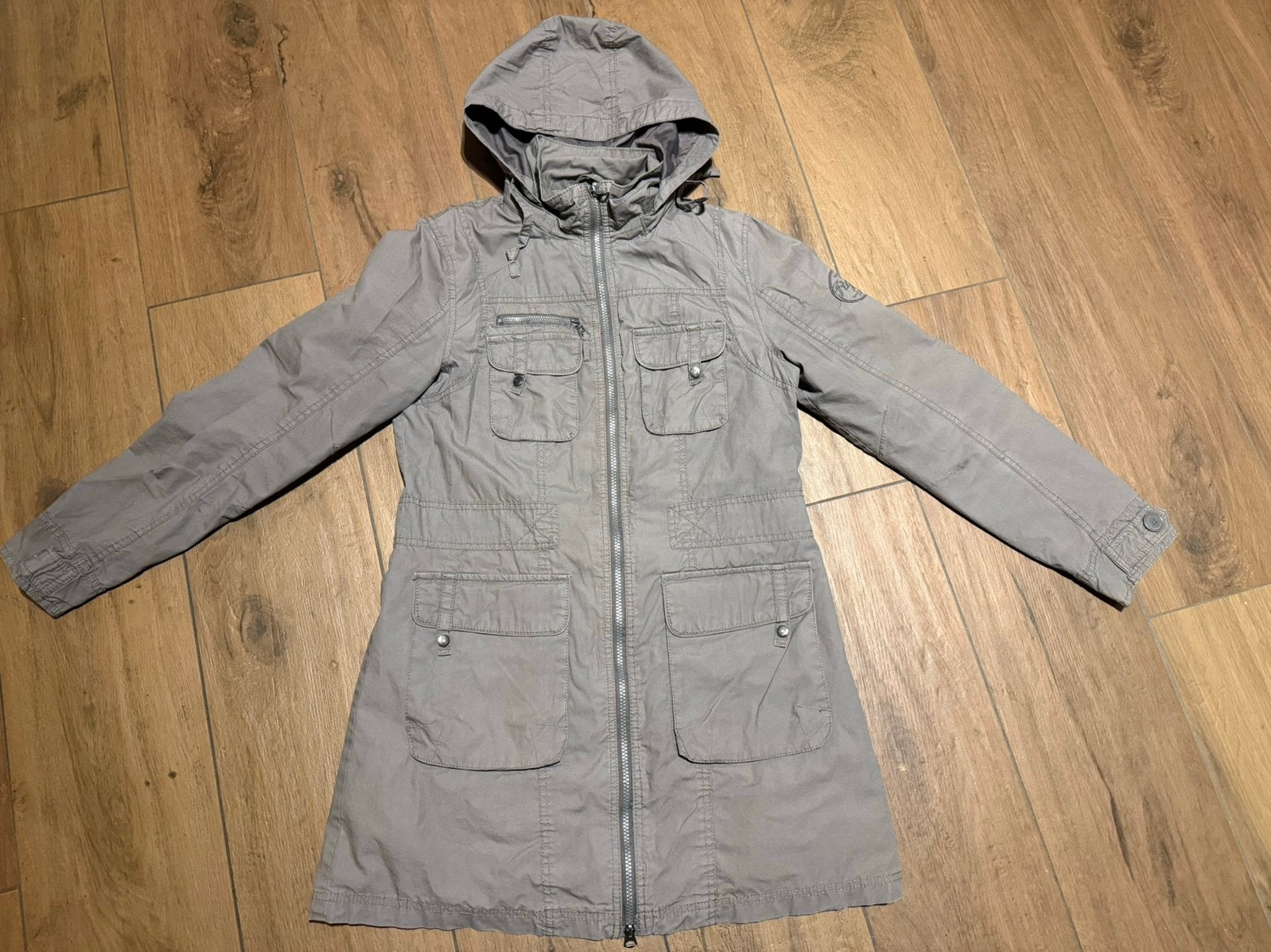 Dames parka maat 36/38 (S) - grijs/groen, Ophalen, Zo goed als nieuw, Maat 36 (S), Grijs