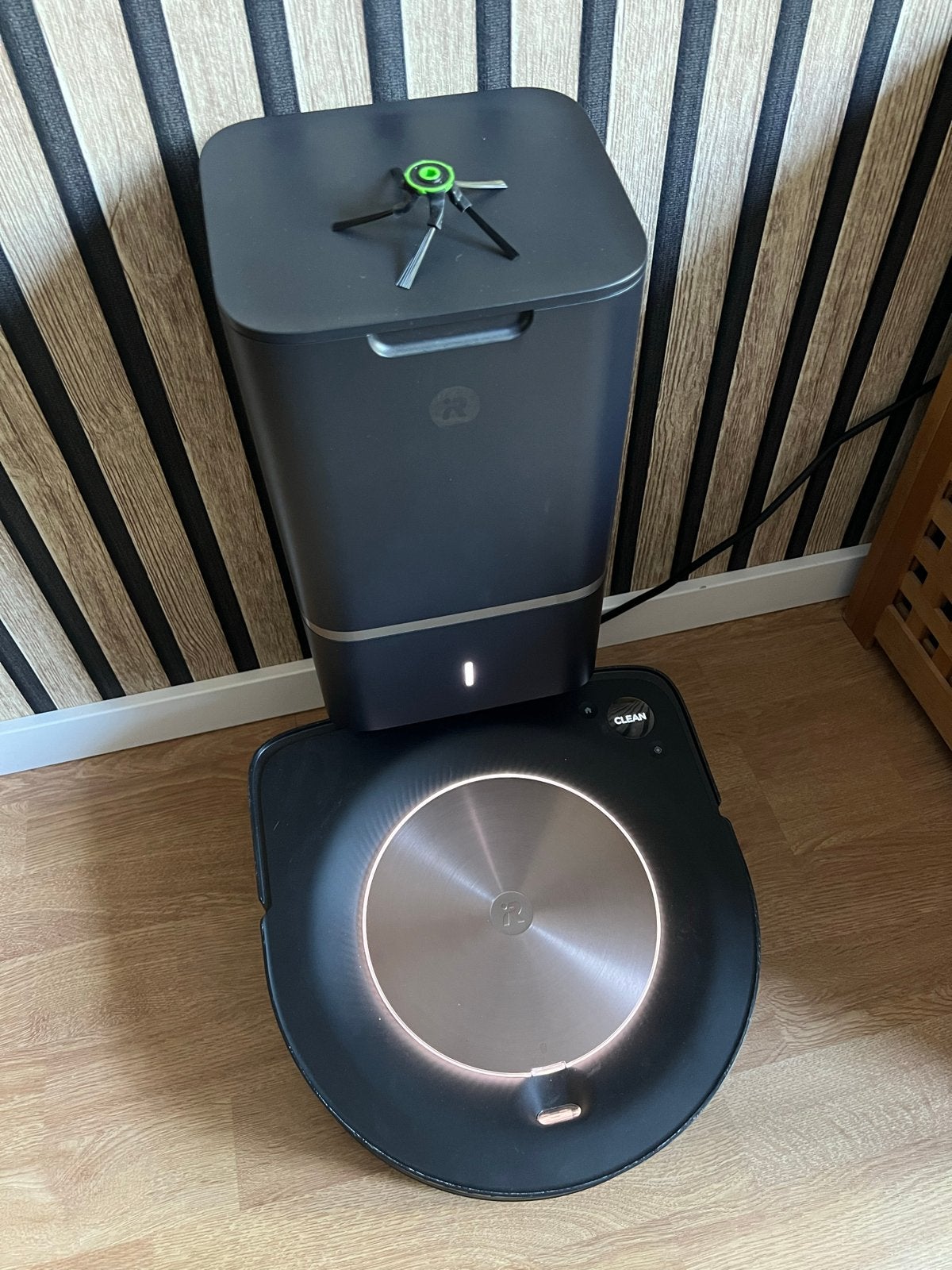 iRobot Roomba s9+ Robotstofzuiger met Clean Base, Gebruikt, IRobot, Automatisch legen, Ophalen of Verzenden