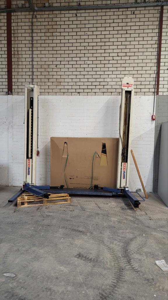 Kollumer 2-koloms autobrug - 2000kg, Ophalen, Gebruikt