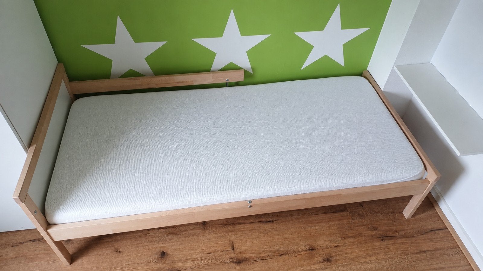 IKEA Sniglar peuterbed, Ophalen, Beige, 190 cm of minder, Zo goed als nieuw