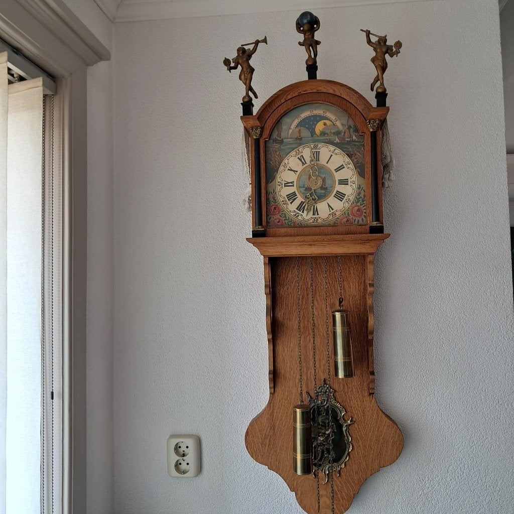 oude Friese staartklok (kantoortje), Ophalen