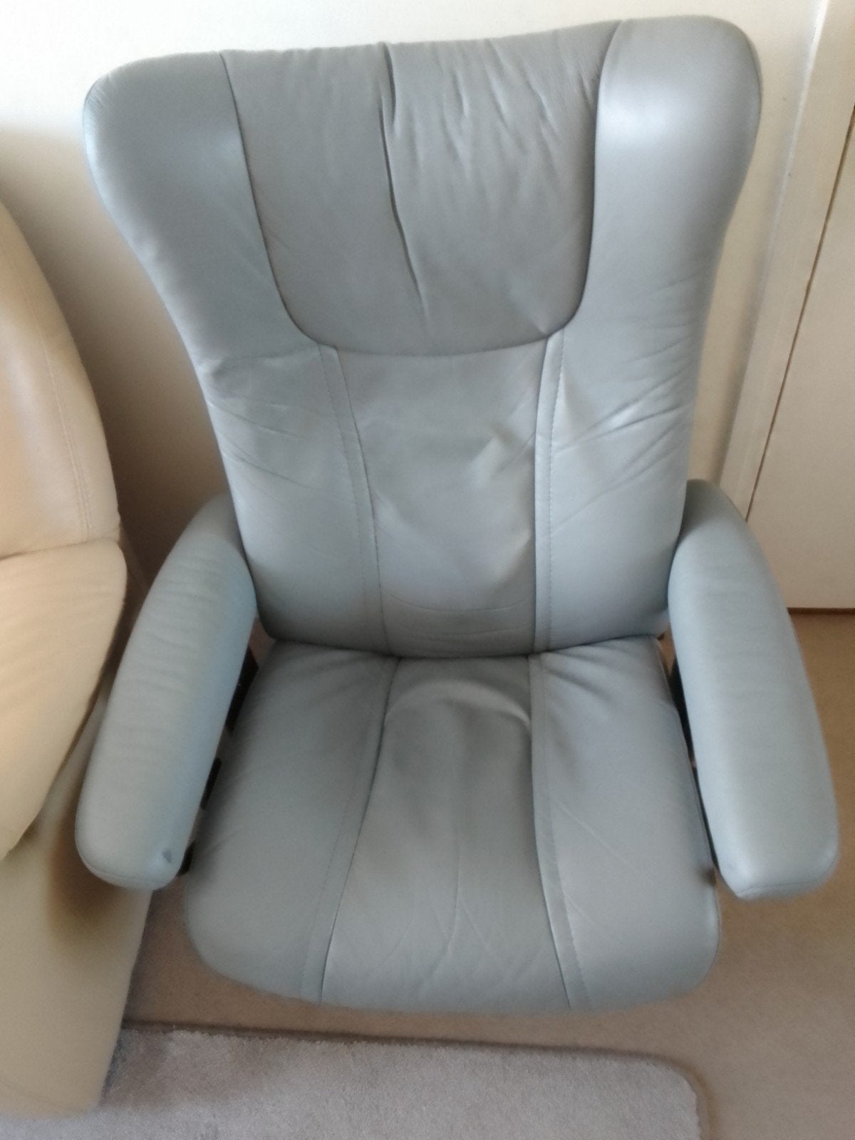 grijze relaxstoel, draaistoel, Ophalen, Gebruikt, 50 tot 75 cm