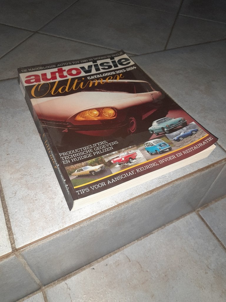 Autovisie oldtimer catalogus 2013 / 2014, Ophalen, Zo goed als nieuw, Algemeen