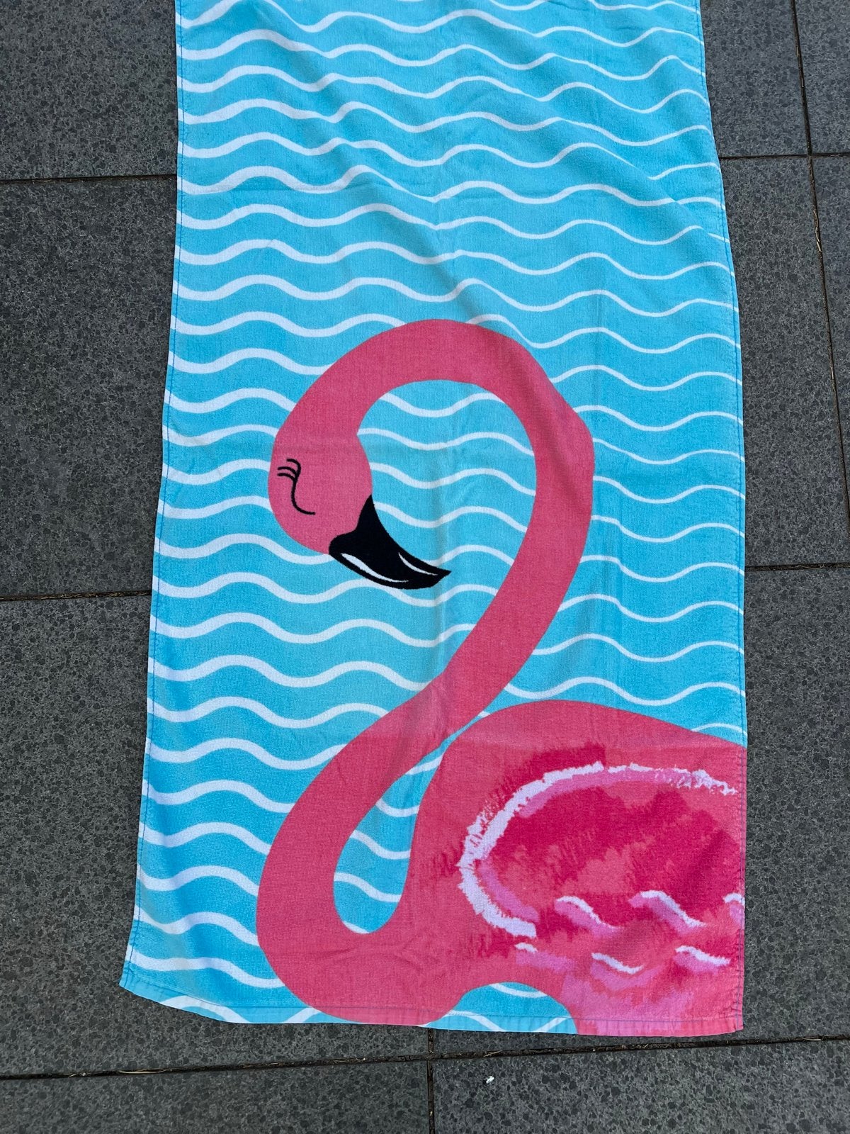 Badlaken Flamingo 70x130 cm, Ophalen of Verzenden, Gebruikt, Meerkleurig, Badlaken