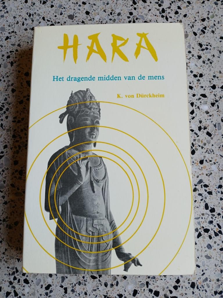 HARA Het dragende midden van de mens von Dürckheim VASTE PR, Boeken, Ophalen of Verzenden, Zo goed als nieuw