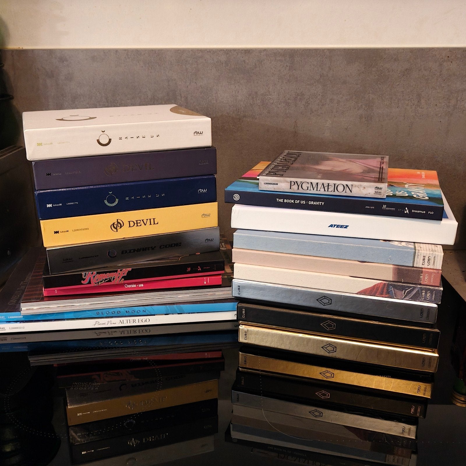 K-Pop CD Albums Oneus Pentagon en meer, Ophalen, Zo goed als nieuw