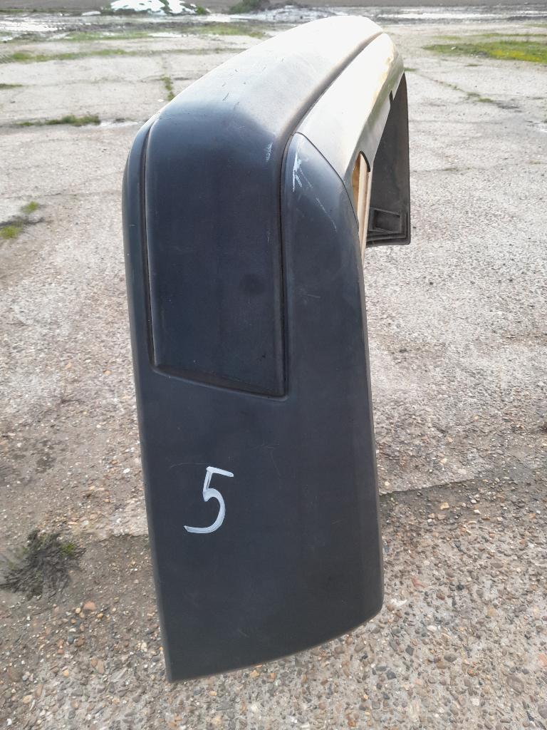 Mercedes W124 sedan achterbumper 1ste serie, Ophalen