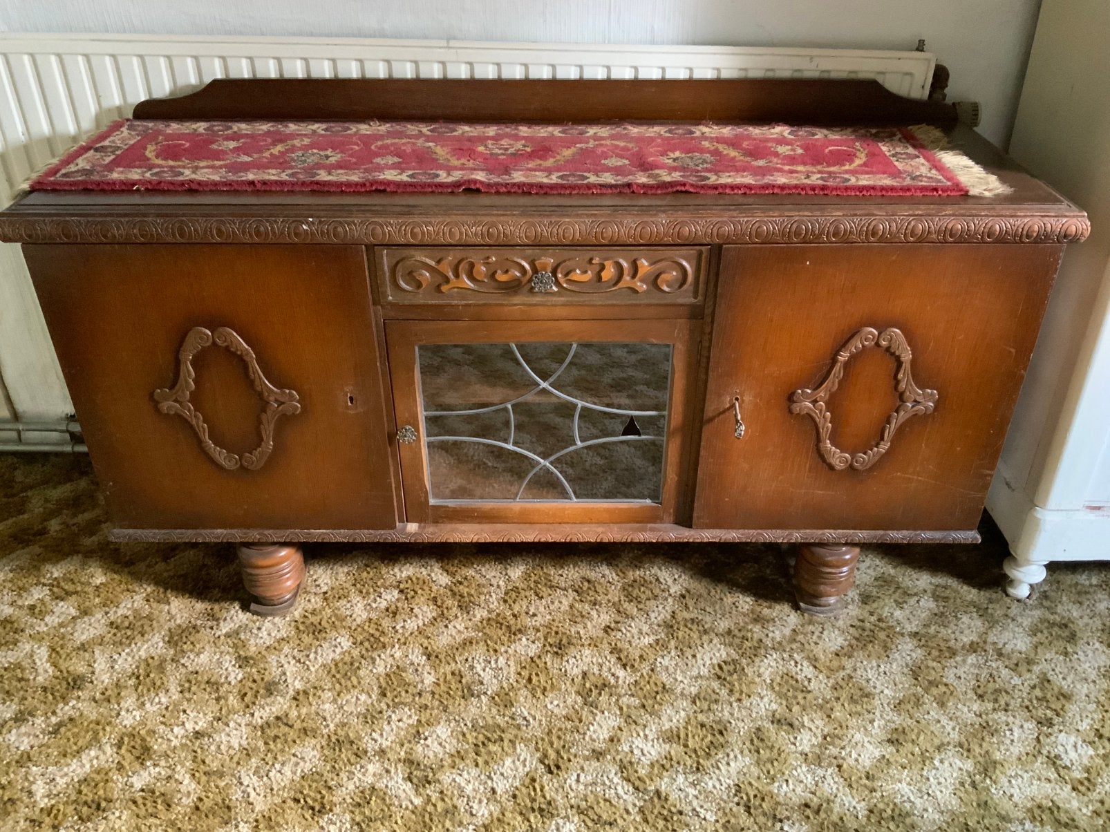 Dressoir lengte 1.55 m diep 50 cm, Ophalen, Zo goed als nieuw, 25 tot 50 cm