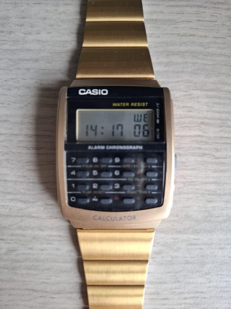 Casio Vintage goud met rekenmachine, Ophalen, Staal, Polshorloge, Zo goed als nieuw
