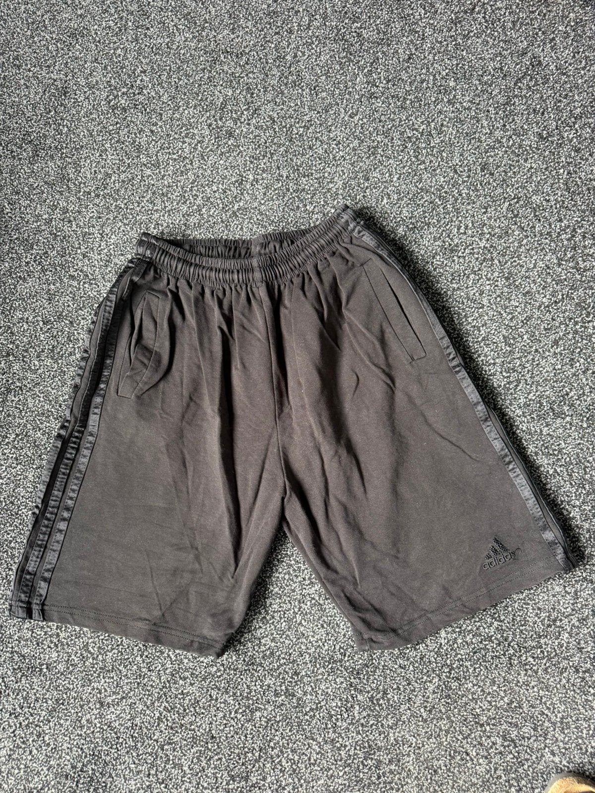 Adidas korte broek zwart maat m, Ophalen of Verzenden, Zo goed als nieuw, Zwart, Algemeen