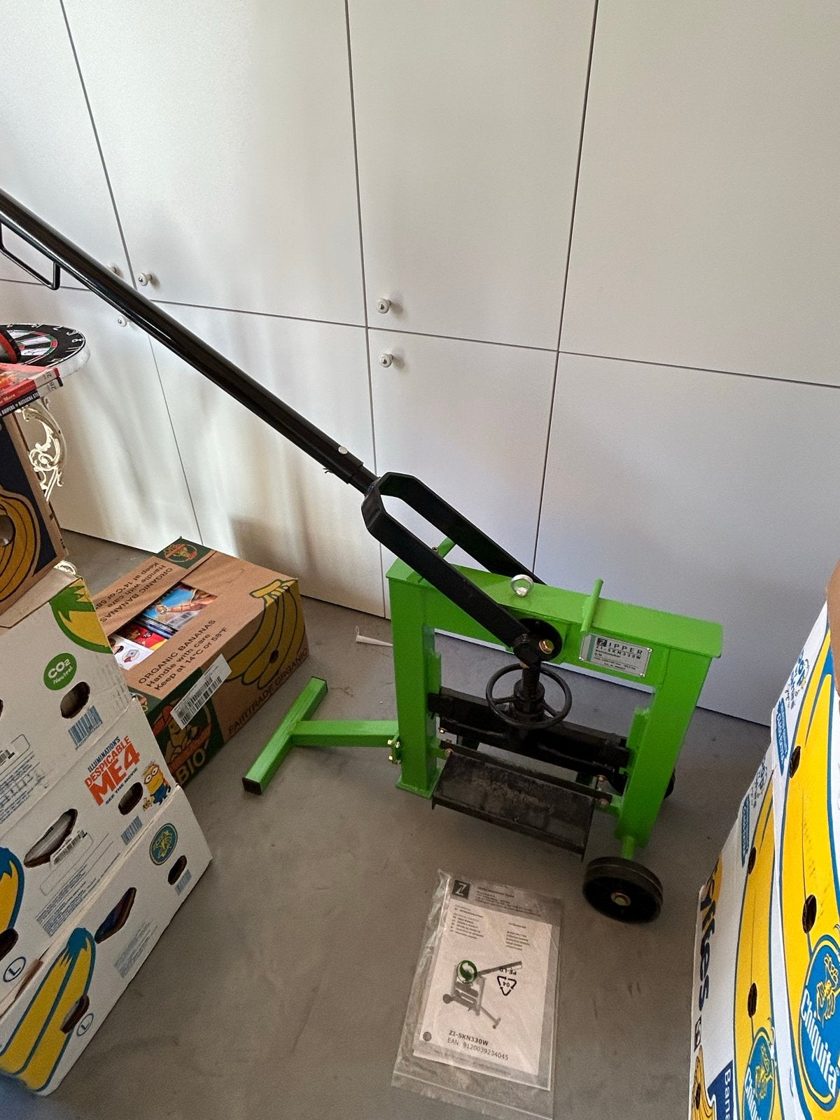 Zipper ZI-SKN330W Steenknipper - Zo goed als nieuw, Doe-het-zelf en Verbouw, Gereedschap | Overige machines, Ophalen, Zo goed als nieuw