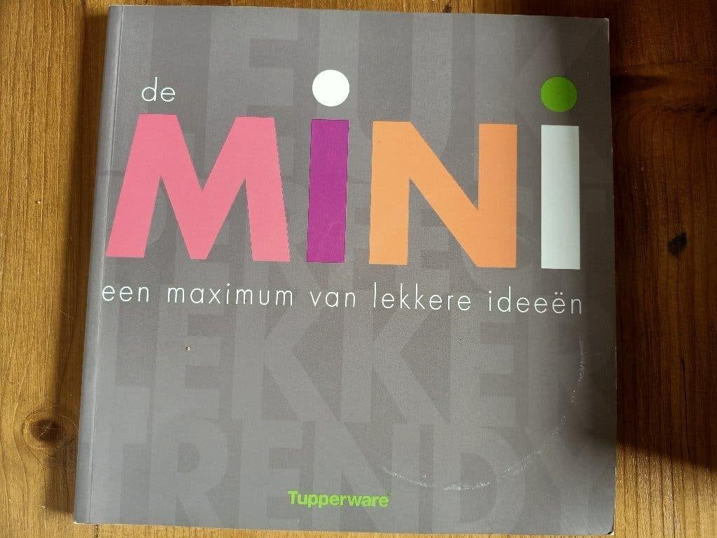 Tupperware mini bakboek, Ophalen of Verzenden, Gebruikt, Overige typen
