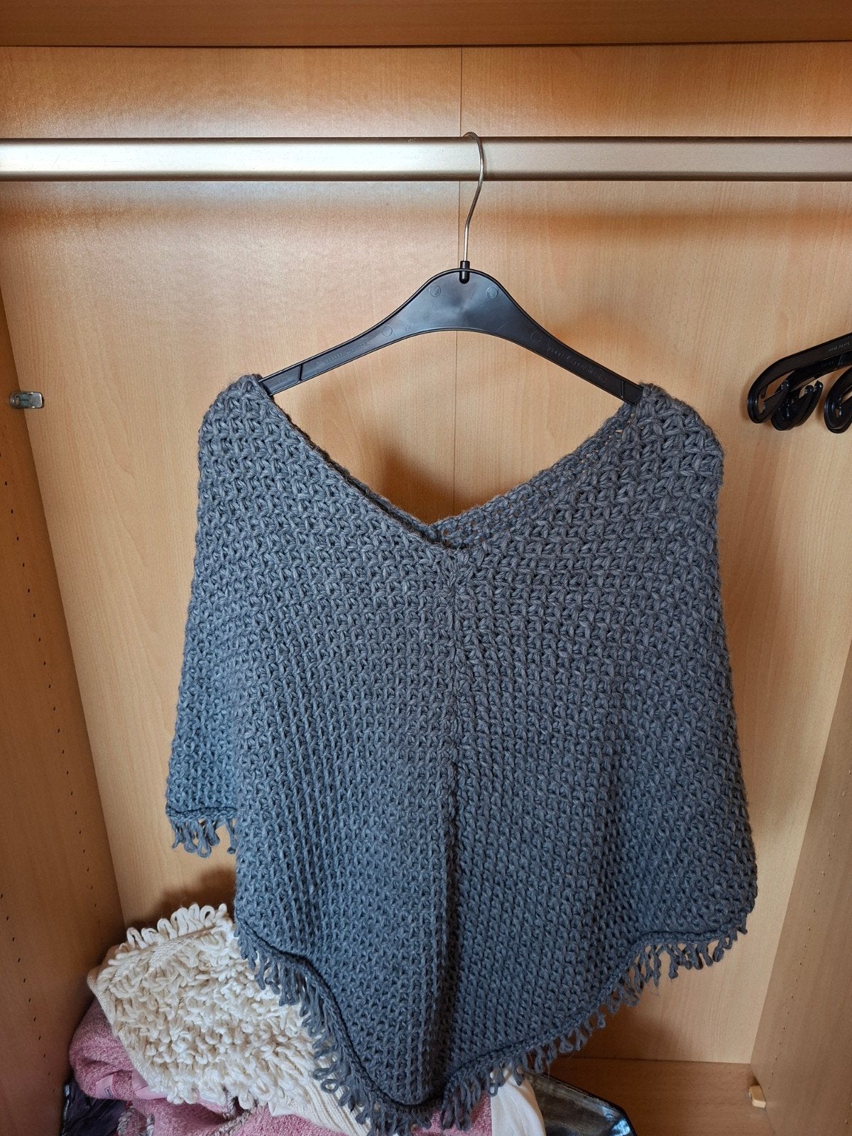 Poncho, Kleding | Dames, Grote Maten, Ophalen of Verzenden, Zo goed als nieuw, Trui of Vest