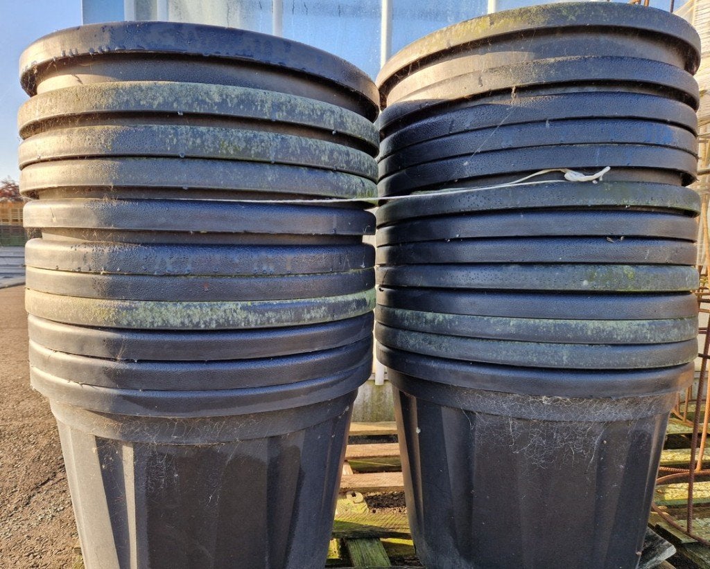 Tuinpotten - 85 liter - hoogte: 45 cm - doorsnede: 60 cm, Tuin en Terras, Bloempotten, Ophalen, Kunststof, Gebruikt, 40 cm of meer