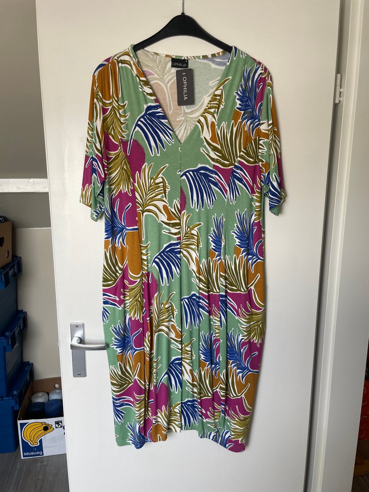 Nieuwe zomerjurk Ivy caribean van Ophilia 52/54, Kleding | Dames, Overige kleuren, Jurk, Nieuw, Nvt