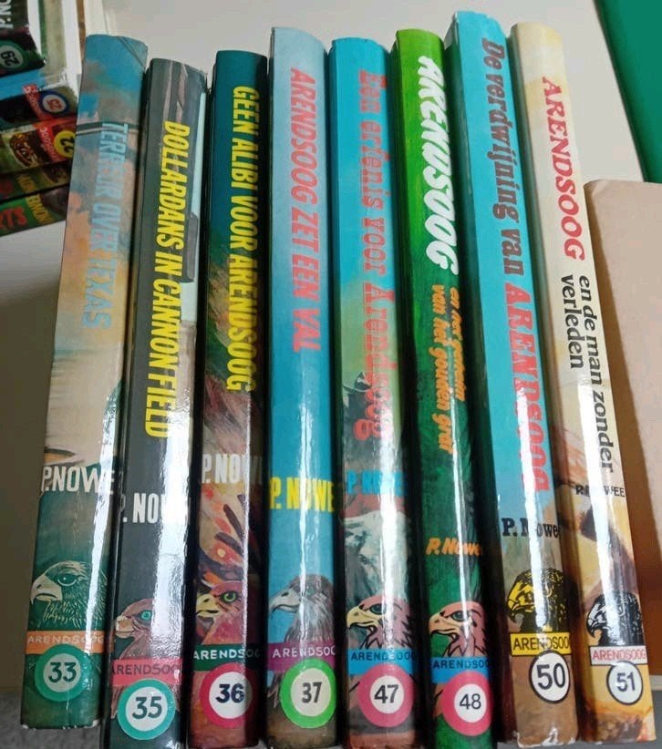 Arendsdoog Boeken Nrs. 33, 35, 36, 37, 47, 48, 50, 51, Boeken, Ophalen, Gelezen, P nowee