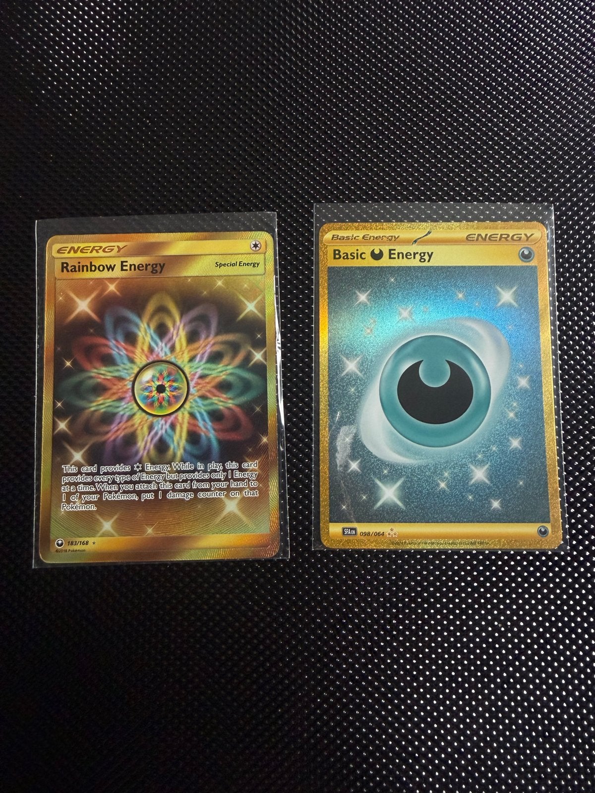 Pokémon TCG: Rainbow Energy & Basic Energy (Foil), Ophalen of Verzenden, Zo goed als nieuw, Meerdere kaarten, Foil
