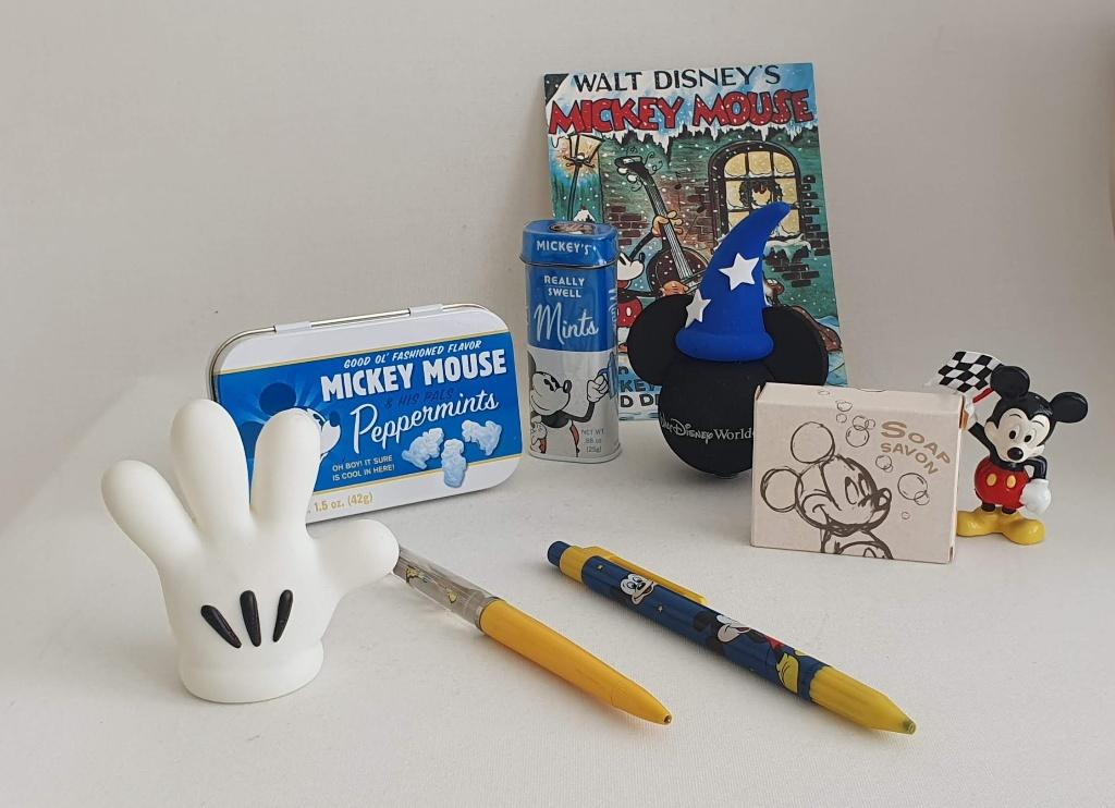 Mickey Mouse collectors items (2), Verzamelen, Disney, Ophalen of Verzenden, Mickey Mouse, Gebruikt, Beeldje of Figuurtje