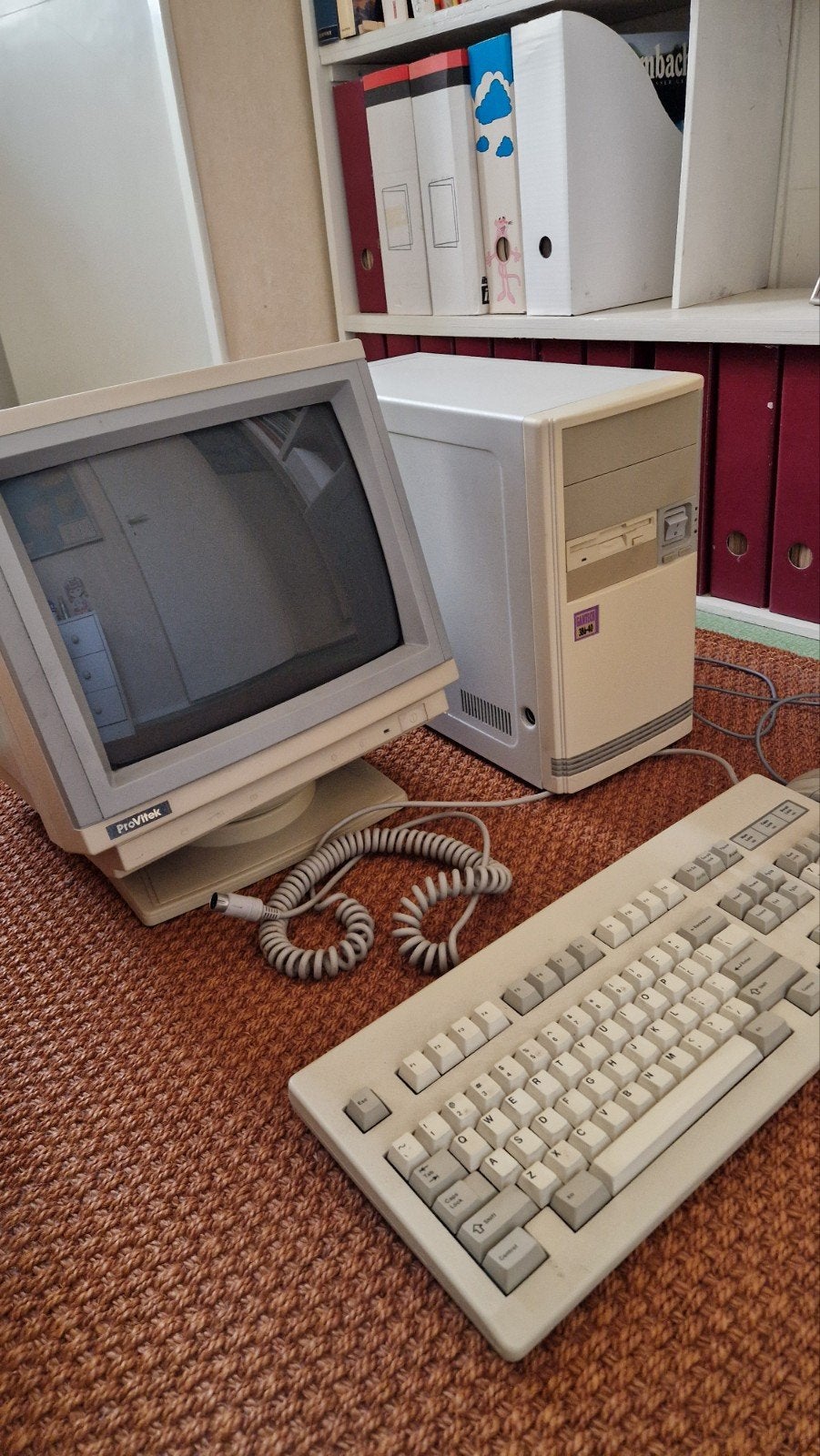 Vintage GANTECH 386-40 PC met ProVitek  monitor, Computers en Software, Vintage Computers, Ophalen of Verzenden, Gantech