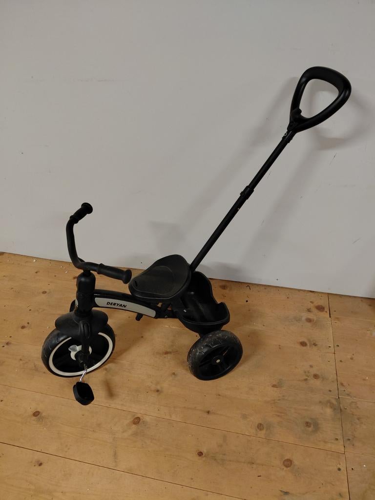 Zgan driewieler met duwstang, Fietsen en Brommers, Ophalen, Zo goed als nieuw, Duwstang