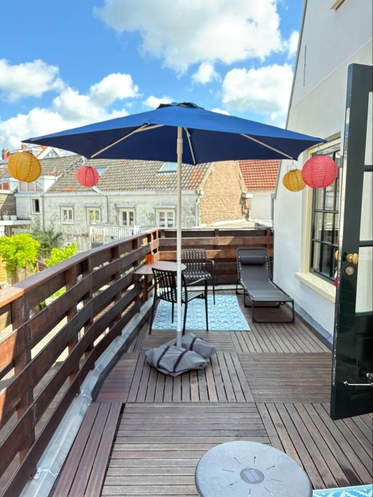 IKEA Hogon Parasol, Ophalen, Verstelbaar, 2 tot 3 meter, Zo goed als nieuw