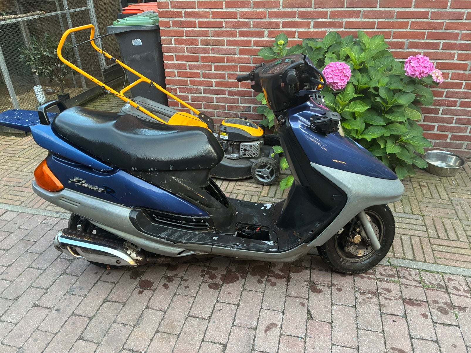 125 cc scooter crosbrommer inruil Yamaha dt80 of honda bespr, Fietsen en Brommers, Brommers | Crossbrommers, Ophalen, Gebruikt