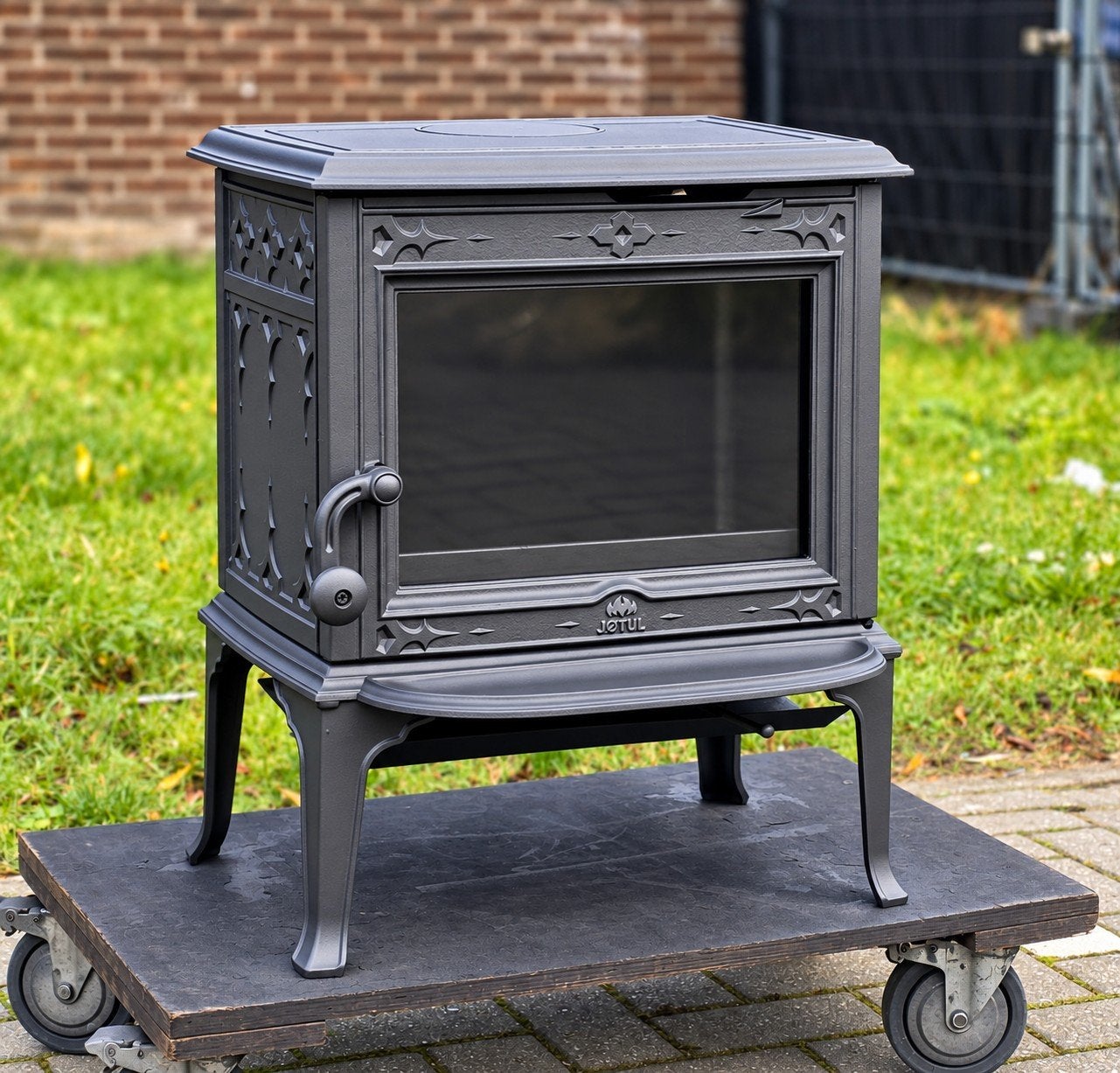 Houtkachel Jotul F100, Ophalen, Houtkachel, Zo goed als nieuw, Vrijstaand