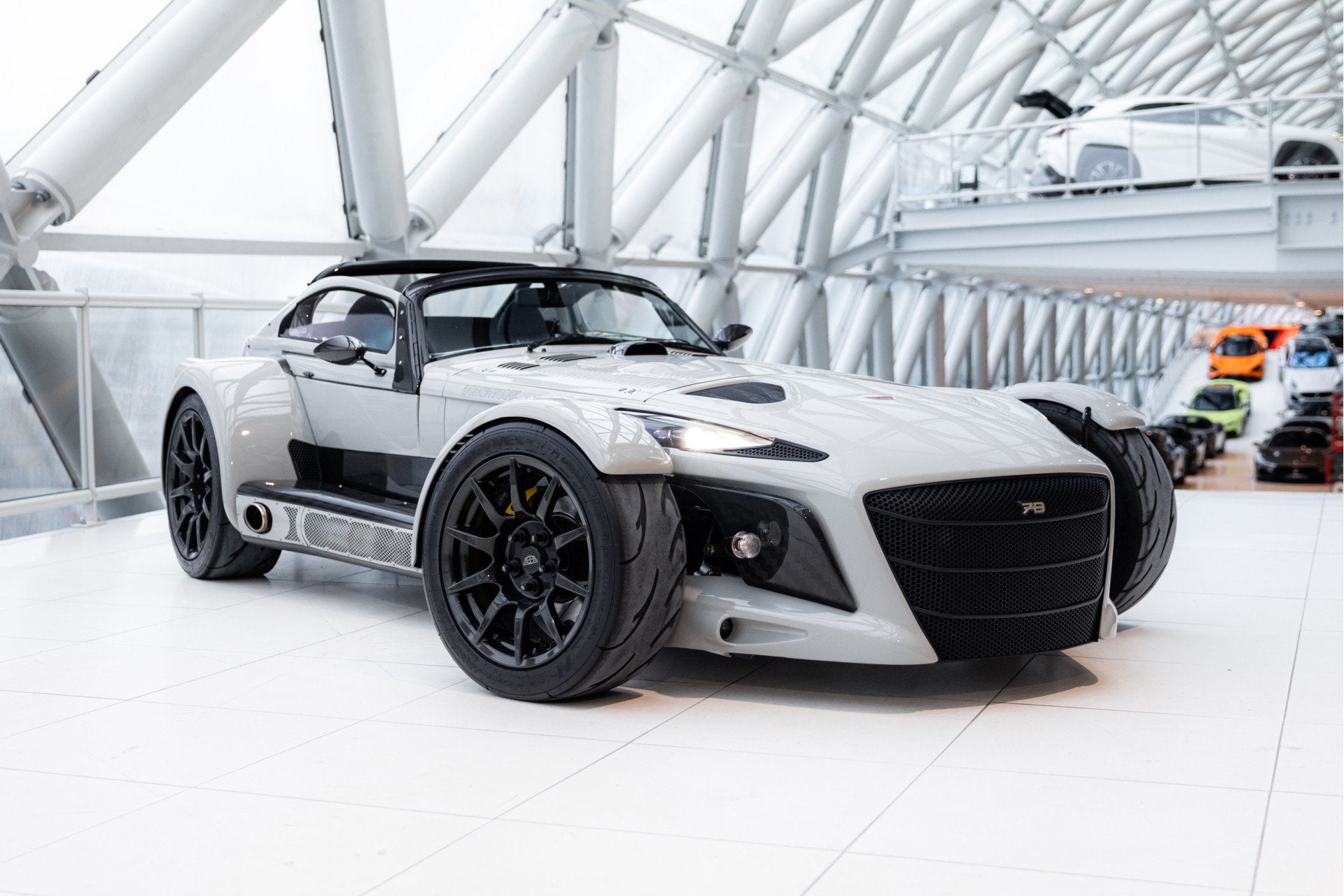 Donkervoort D8 GTO 2.5 JD70 | #43 | Carbon Wheels | Carbon E, Auto's, Dealer onderhouden, Achterwielaandrijving, Gebruikt, 18 €/maand