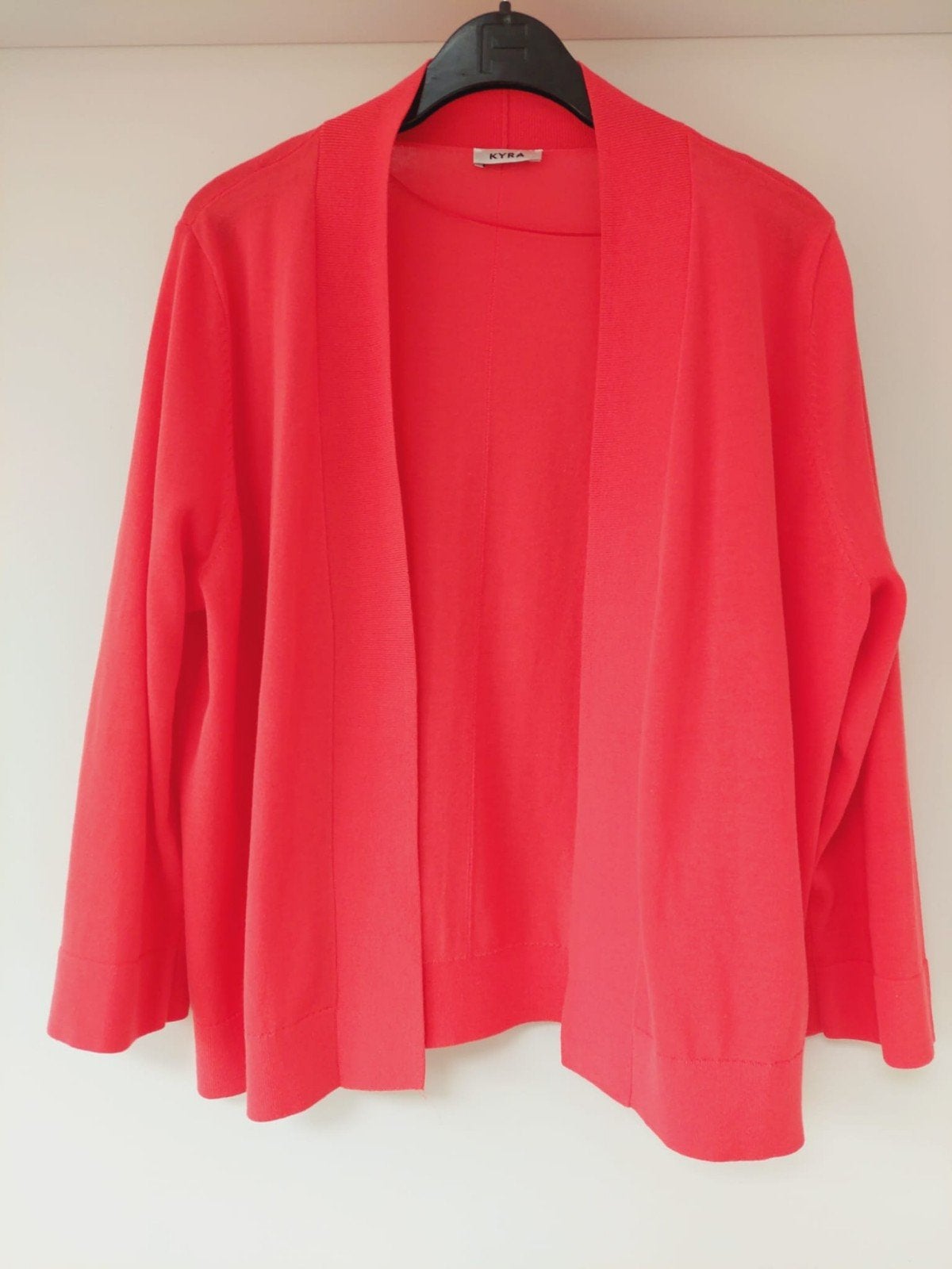 Rood vest, merk Kyra, maat L/ XL, Maat 42/44 (L), Ophalen of Verzenden, Zo goed als nieuw, Kyra