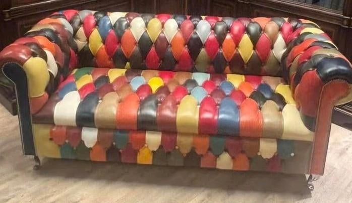 Chesterfield Delta Multicolor Patchwork Buttoned seat 3 zits, Huis en Inrichting, Banken | Sofa's en Chaises Longues, Zo goed als nieuw