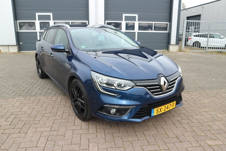 Renault Mégane Estate 1.3 TCe Bose AUTOMAAT (bj 2018), Gebruikt, 4 cilinders, Blauw, Leder en Stof