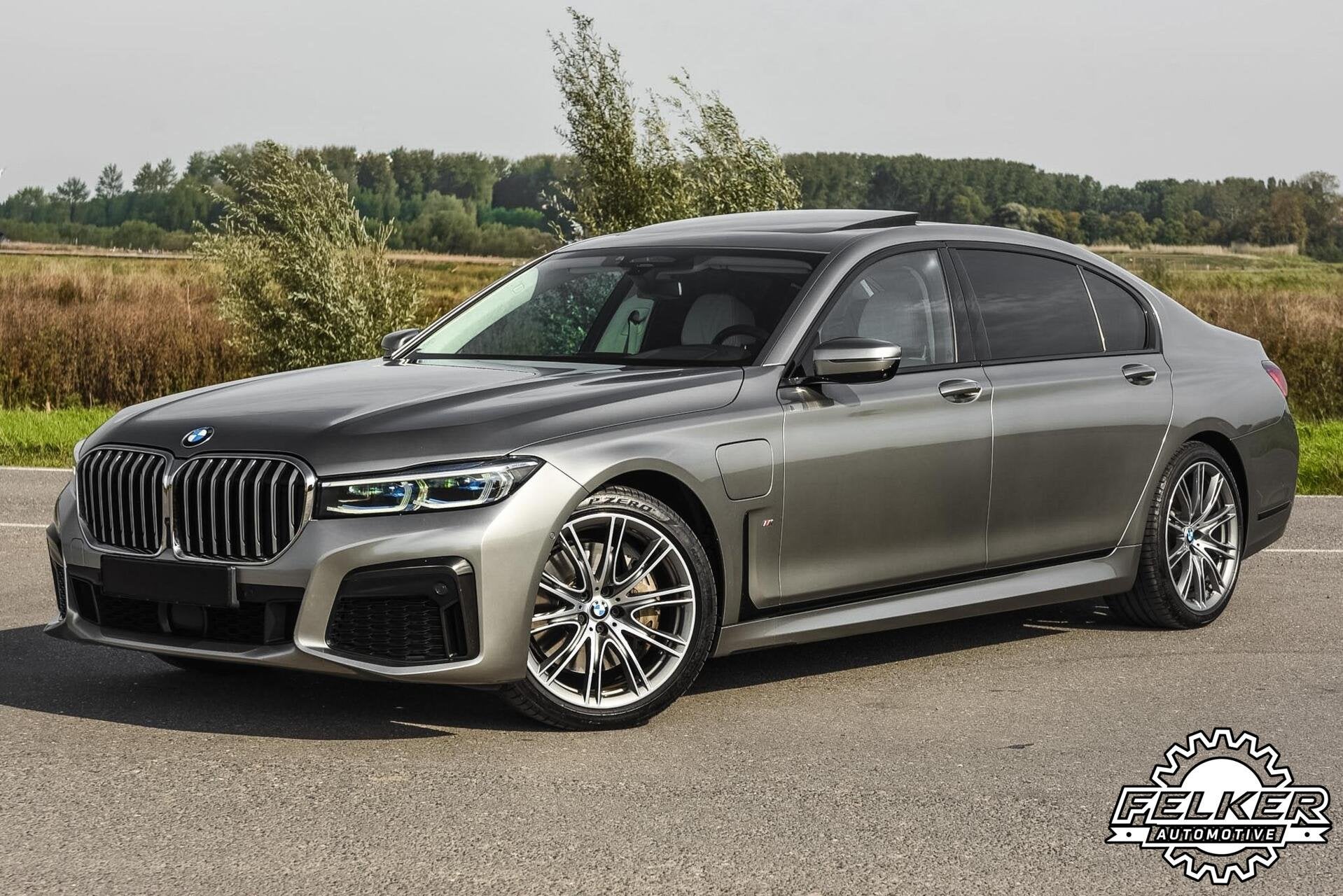 BMW 745Le High Executive | M Sport | Massage | Lounge, Auto's, Dealer onderhouden, Achterwielaandrijving, 394 pk, Hybride Elektrisch/Benzine