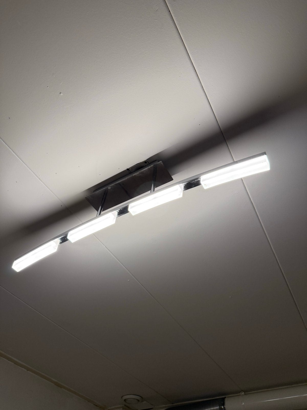 GRATIS Moderne LED plafondlamp - helder en energiezuinig, Metaal, Wit, Overige merken, Overige fittingen