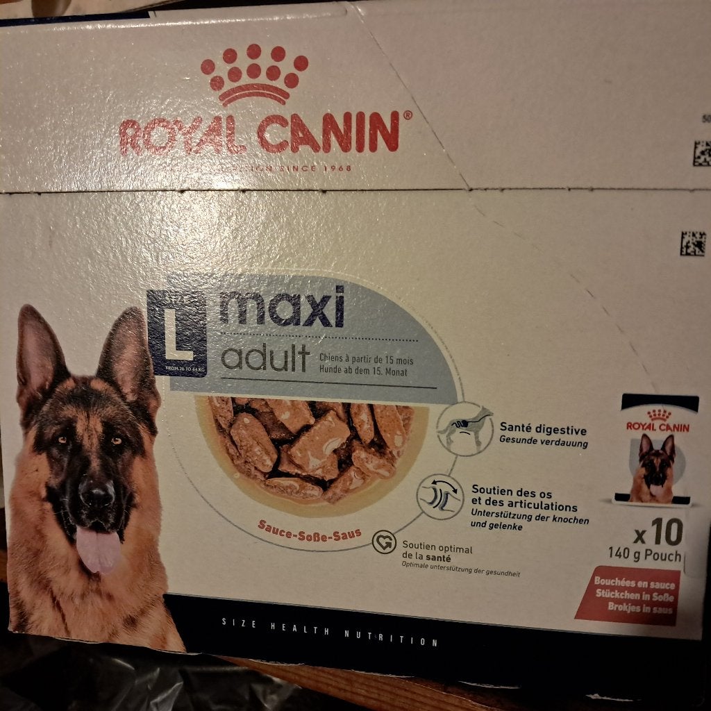 Hondenvoer ( honden van 26 tot 44 kg ) Royal Canin nat voer, Ophalen, Hond