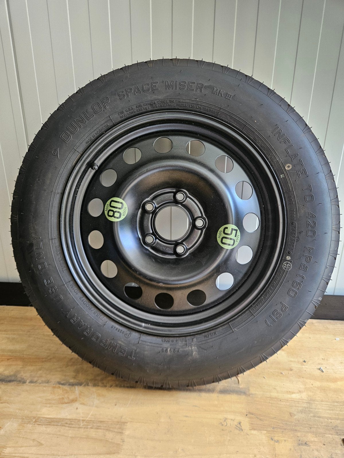 Thuiskomer VW Touareg 2.5 diesel bj 2005, Auto-onderdelen, Banden en Velgen, 155 mm, Banden en Velgen, Nieuw, 17 inch