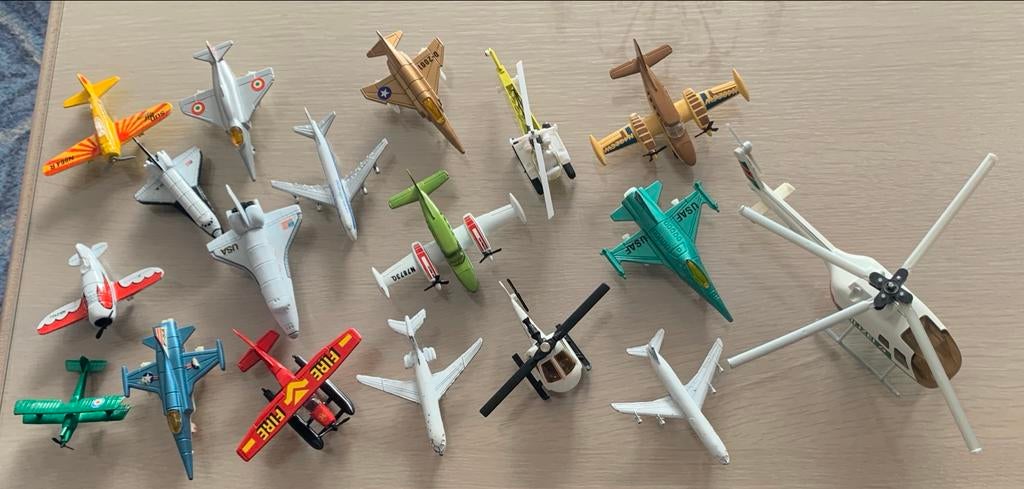 Diverse Vliegtuig- en Helikoptermodellen Collectie, Ophalen of Verzenden, Zo goed als nieuw