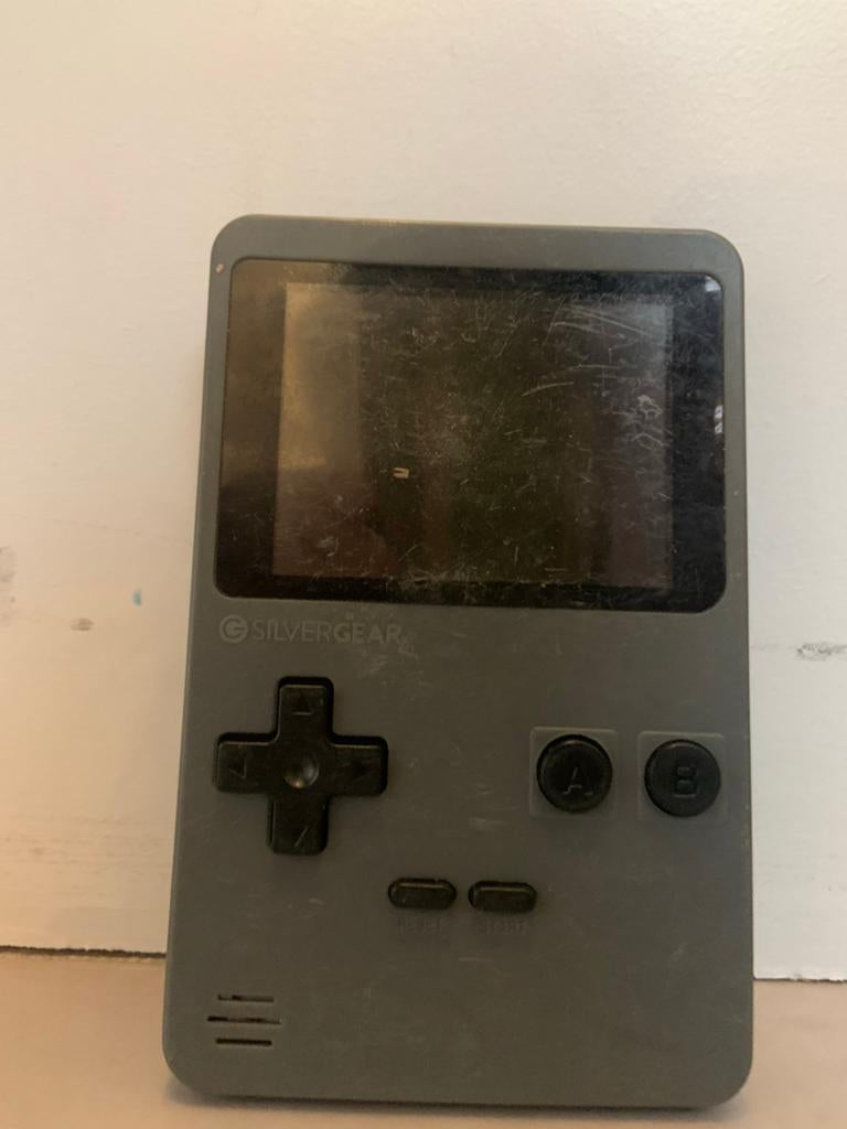 Silvergear Retro Gaming Handheld Console - Grijs, Spelcomputers en Games, Spelcomputers | Overige, Ophalen of Verzenden, Overige merken