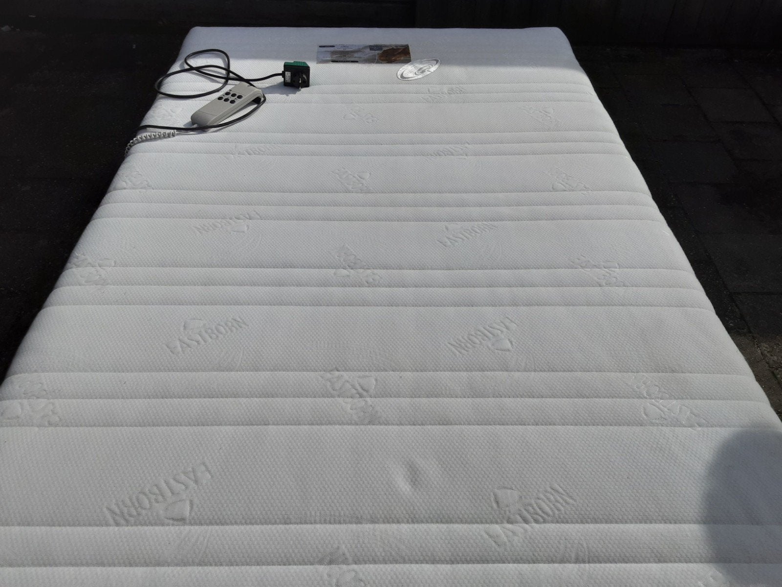 Eastborn Planet Traagschuim Matras, Ophalen, Eenpersoons, 90 cm