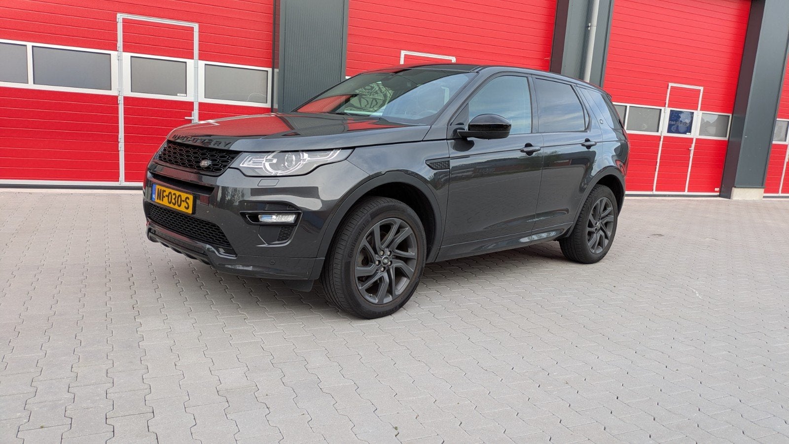 Land Rover Discovery Sport 2.0 TD4 4WD Aut9 2017 Grijs, Auto's, Automaat, Zwart, 4 cilinders, Discovery Sport