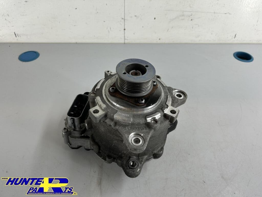 Dynamo Volvo V60 2.4 D6 ('13-'18) 36050604, Gebruikt, Ophalen of Verzenden, Volvo, Volvo