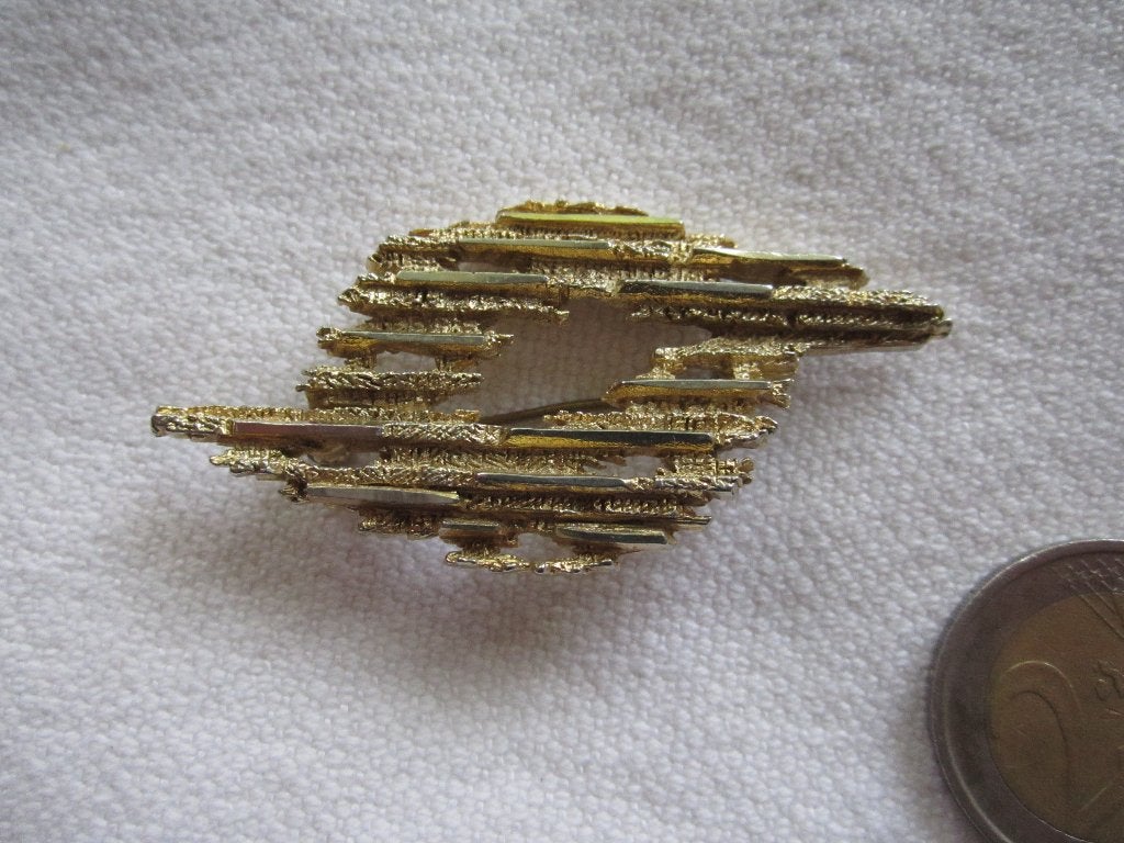 46.   Schitterende oude broche, CAPRI, Ophalen, Overige materialen, Broche